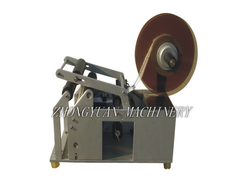 MT-50 Semi-automatic round bottle sticker labeler